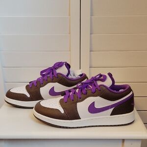 Big Kids Nike Brown and Purple Air Jordan 1 low NWOT